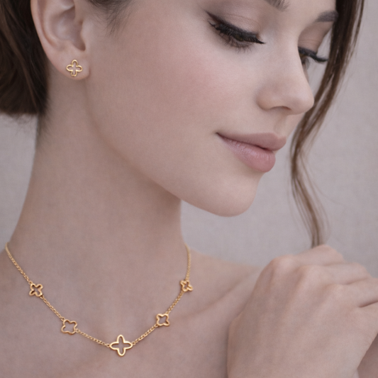 Clover Infinity Halskette