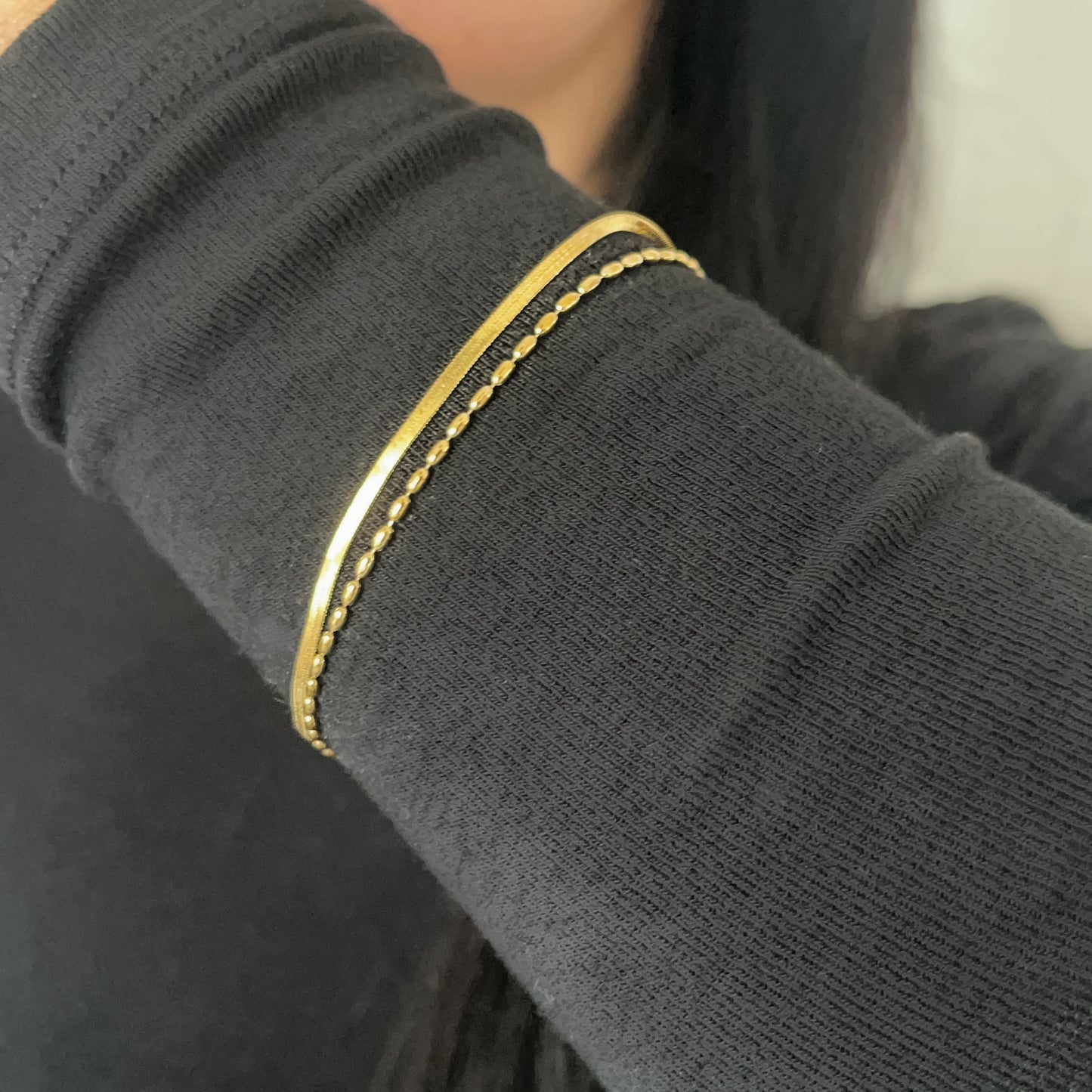 Twin Armband