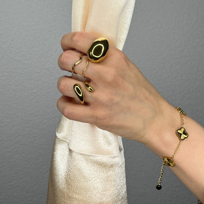 Loop Ring