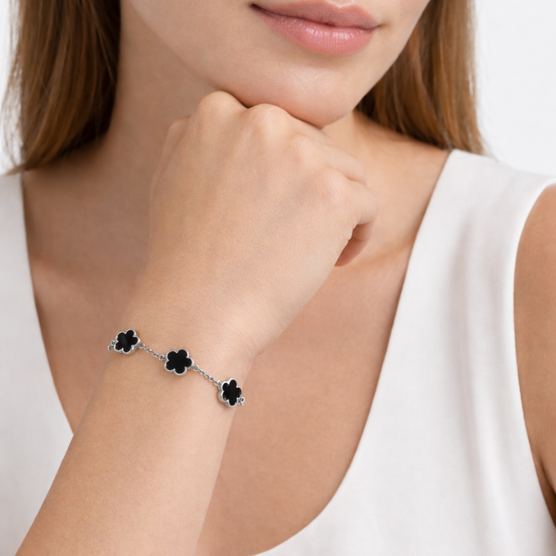 Clover Black Armband